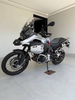 BMW F 900 GS ADVENTURE BMW F 900 GS ADVENTURE